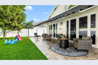 123 SW 164th, Pembroke Pines, FL 33027 - Photo 46