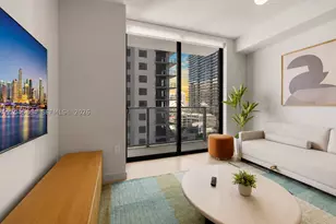 11 NE 6th, Miami, FL 33132 - Photo 6