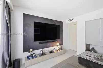 2025 Brickell #1401, Miami, FL 33129 - Photo 32