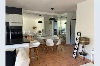 8101 Abbott #17, Miami Beach, FL 33141 - Photo 4