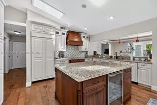 542 N Cypress, Tequesta, FL 33469 - Photo 22