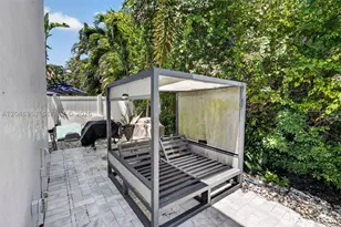 542 N Cypress, Tequesta, FL 33469 - Photo 62
