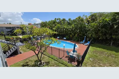1431 S 14th #217, Hollywood, FL 33020 - Photo 12