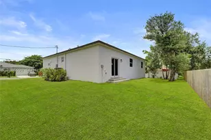 211 NW 14th, Dania Beach, FL 33004 - Photo 16