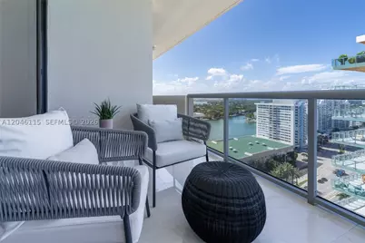 5757 Collins #2207, Miami Beach, FL 33140 - Photo 6