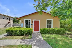 727 22nd, West Palm Beach, FL 33407 - Photo 1