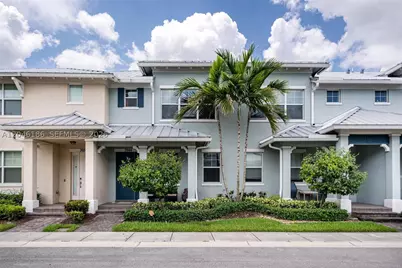 3944 Poinciana, Hollywood, FL 33021 - Photo 2