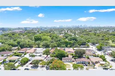 321 NW 56th, Miami, FL 33126 - Photo 26