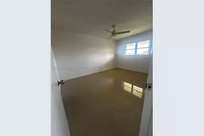 2880 NE 203rd #B25, Aventura, FL 33180 - Photo 14