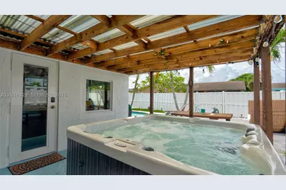 11370 NW 46th, Sunrise, FL 33323 - Photo 12