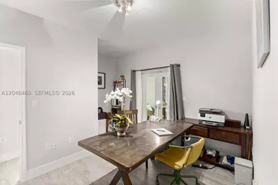 737 Alhambra, Coral Gables, FL 33134 - Photo 22