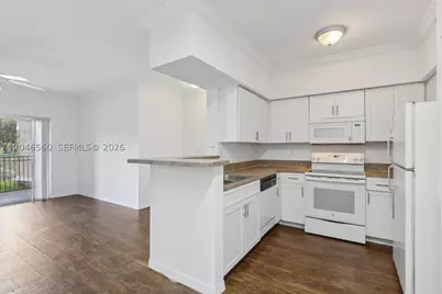 151 SW 117th #9106, Pembroke Pines, FL 33025 - Photo 12
