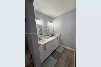 7151 W 3rd, Hialeah, FL 33014 - Photo 20