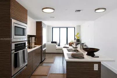 460 NE 28th #802, Miami, FL 33137 - Photo 2
