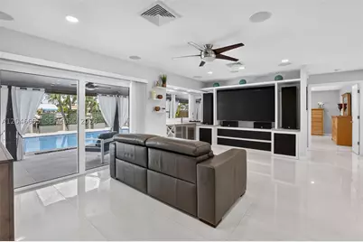 966 SE 9th, Pompano Beach, FL 33060 - Photo 18