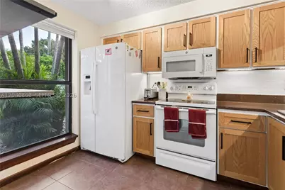 3050 S Oakland Forest #2008, Oakland Park, FL 33309 - Photo 8