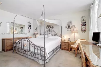 5005 Collins #1224, Miami Beach, FL 33140 - Photo 14