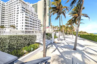 5005 Collins #1224, Miami Beach, FL 33140 - Photo 46