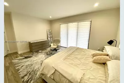 8256 NW 48th, Doral, FL 33166 - Photo 20