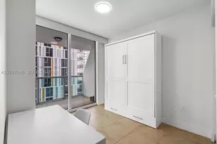 41 SE 5th, Miami, FL 33131 - Photo 14