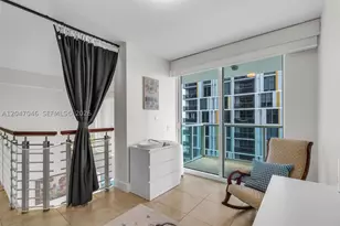 41 SE 5th, Miami, FL 33131 - Photo 10