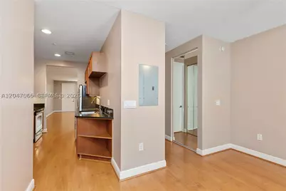 365 SW 13th #-, Fort Lauderdale, FL 33312 - Photo 12