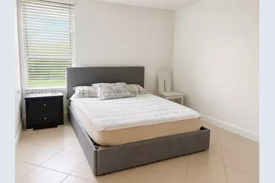 8870 Fontainebleau #106, Miami, FL 33172 - Photo 8