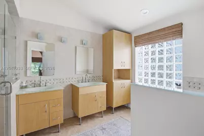 411 Bermuda Springs, Weston, FL 33326 - Photo 22