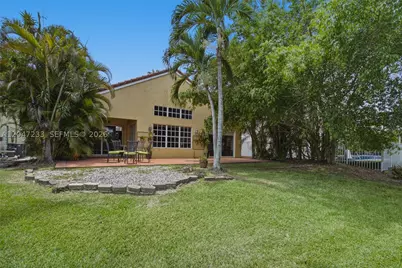 411 Bermuda Springs, Weston, FL 33326 - Photo 30