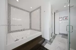 200 Biscayne Blvd, Miami, FL 33131 - Photo 30
