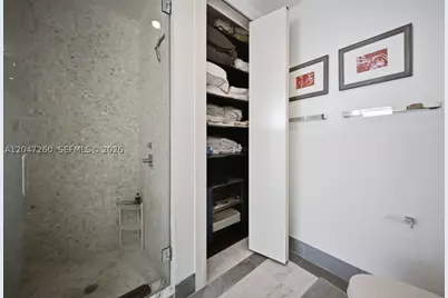 200 Biscayne Boulevard #5110, Miami, FL 33131 - Photo 34