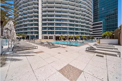 200 Biscayne Boulevard #5110, Miami, FL 33131 - Photo 66