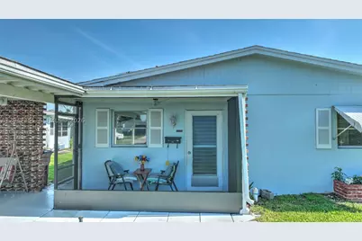 2201 Croton, Lehigh Acres, FL 33936 - Photo 4