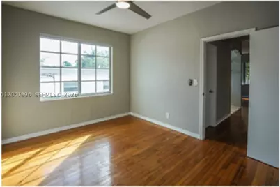 715 Michigan #7, Miami Beach, FL 33139 - Photo 2