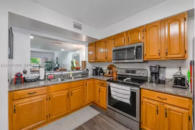 14901 SW 82nd #1-205, Miami, FL 33193 - Photo 10