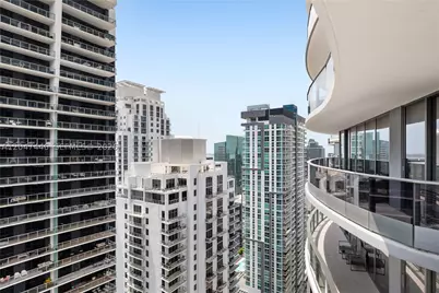 1000 Brickell #4015, Miami, FL 33131 - Photo 44