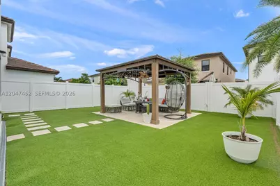3538 W 108th, Hialeah, FL 33018 - Photo 26