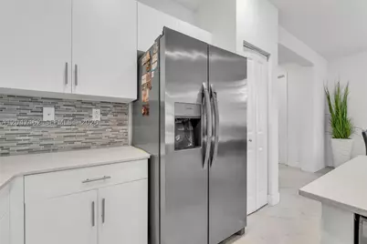 3538 W 108th, Hialeah, FL 33018 - Photo 14