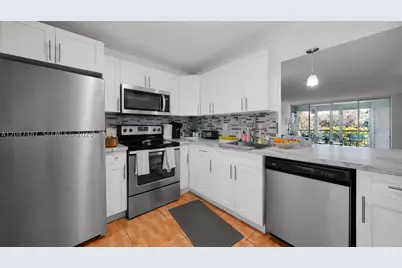 1101 NE 191st #H314, Miami, FL 33179 - Photo 2