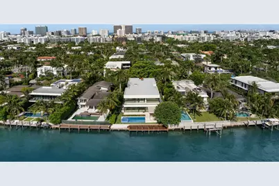 9720 W Broadview, Bay Harbor Islands, FL 33154 - Photo 6