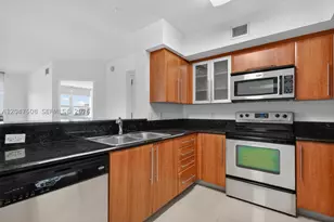 3232 SW 22nd, Miami, FL 33145 - Photo 16