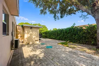 5800 Taylor #1, Hollywood, FL 33021 - Photo 18