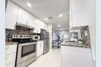 174 NE 55th #1, Miami, FL 33137 - Photo 6