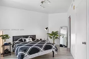 350 S Miami, Miami, FL 33130 - Photo 12