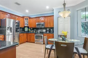 1714 Royal Grove, Weston, FL 33327 - Photo 8