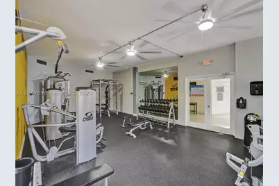 800 Parkview #131, Hallandale Beach, FL 33009 - Photo 28