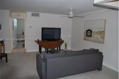 109 Paradise Harbour #406, North Palm Beach, FL 33408 - Photo 4