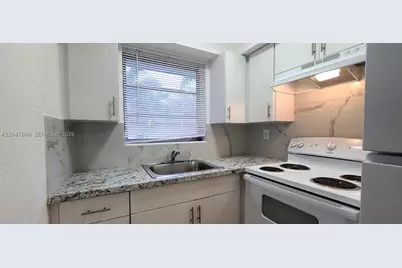 7851 Dunham #12, Miami, FL 33138 - Photo 4