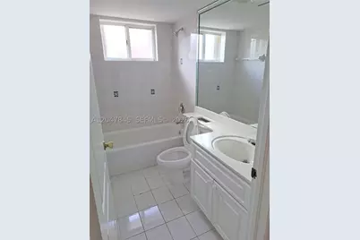 17318 NW 74th #202, Hialeah, FL 33015 - Photo 18