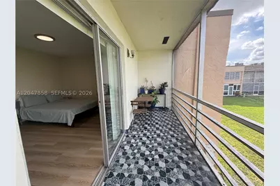 9101 Sunrise Lakes #215, Sunrise, FL 33322 - Photo 40